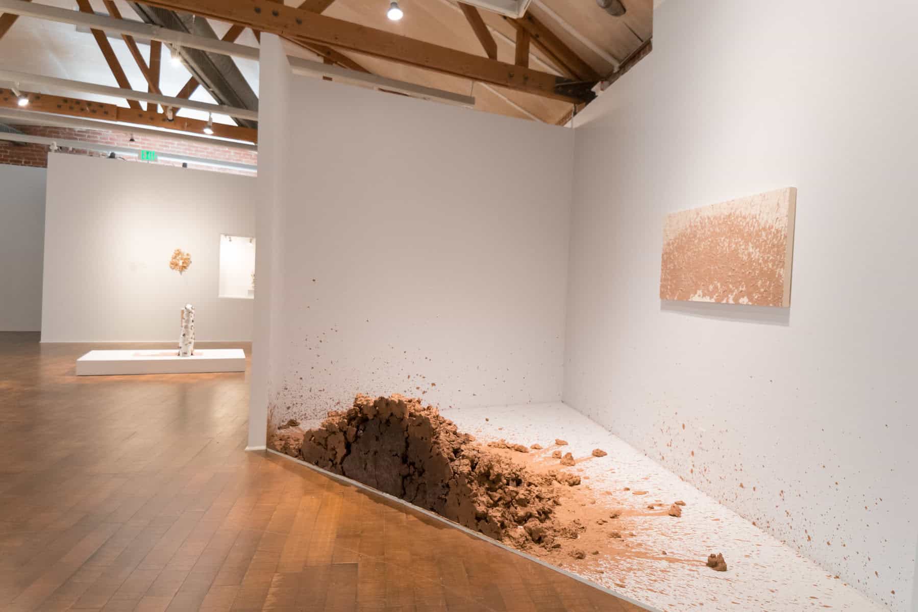 Melting Point: Movements in Contemporary Clay, installation view, 2018.