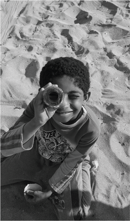 Reza Khodayar, Smuggler Boy, digital photograph, 2015. Courtesy of the artists