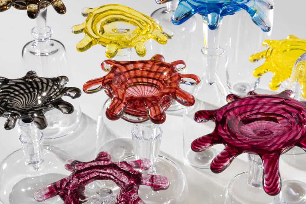 Kazuki Takizawa,Stopper Driven (detail), 2020. Blown glass and water, 3’ x 5’ x 7’. Image courtesy of the artist and Craft Contemporary. Photo: Robert Wedemeyer.