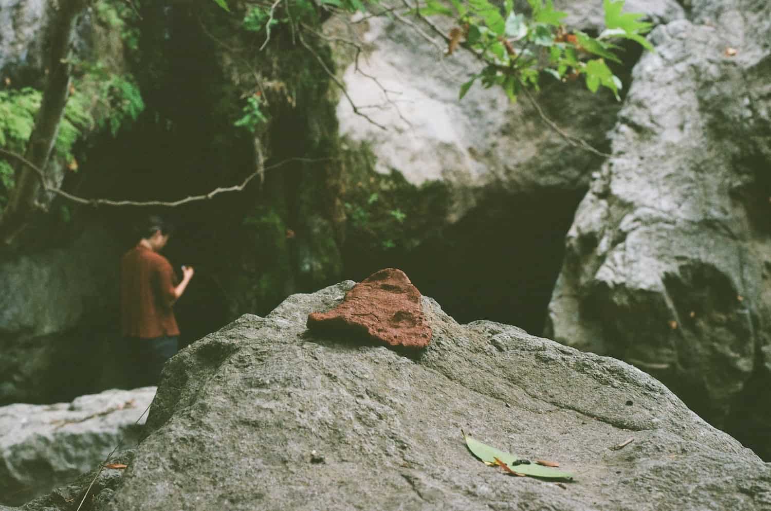 hannah rubin, to carry on both sides, 2021