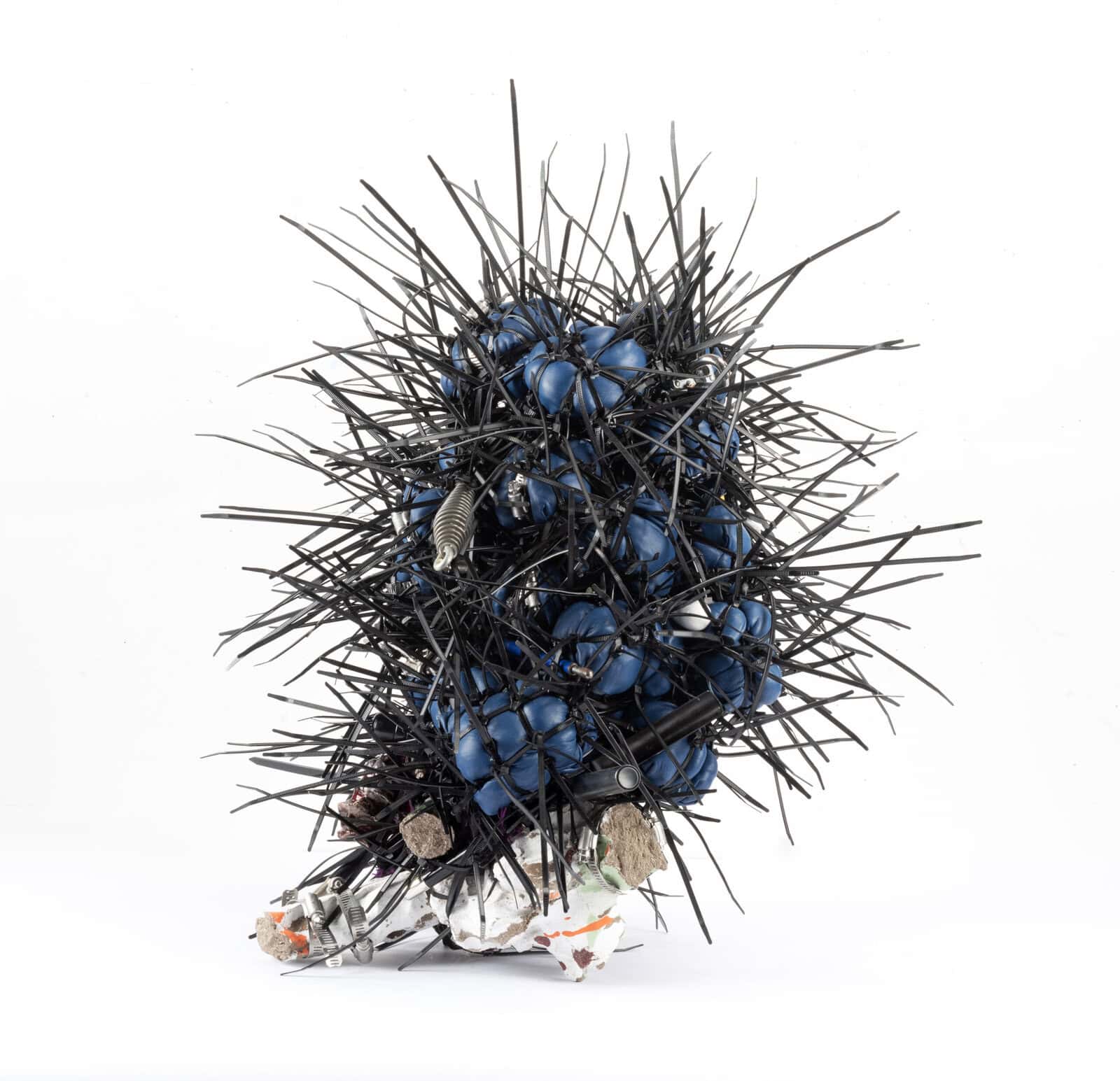 Ramekon O'Arwisters_Black and Blue 4_Image by David Schmitz_Courtesy of Patricia Sweetow Gallery Ramekon O'Arwisters_Black and Blue 4_Image by David Schmitz_Courtesy of Patricia Sweetow Gallery